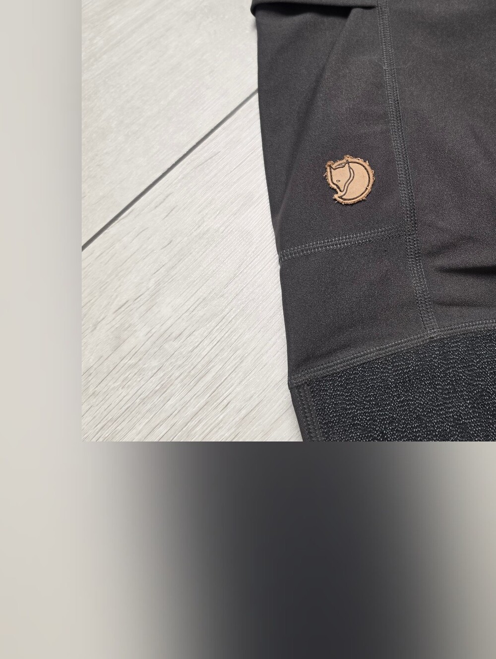 Like New FJALLRAVEN Abisko Trekking legging Hiking Camping Outdoor Pant Small - Picture 7 of 10